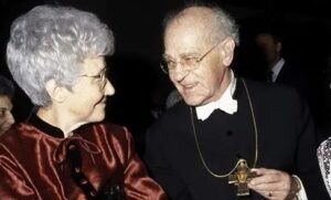 Chiara Lubich reflects on healing the wounds of Christian division, calling the Churches to unity through love, reconciliation and the transforming power of Christ forsaken